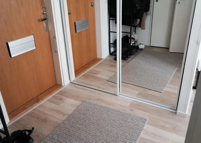 Tyylikaes Hyvin Varusteltu Asunto. Oma Autopaikka. *